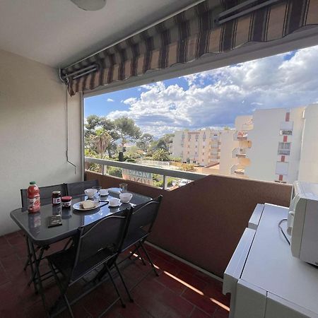 Studio Cabine A St-Raphael Avec Terrasse Et Parking, A 100M De La Plage - Fr-1-226A-23 Saint-Raphaël Εξωτερικό φωτογραφία