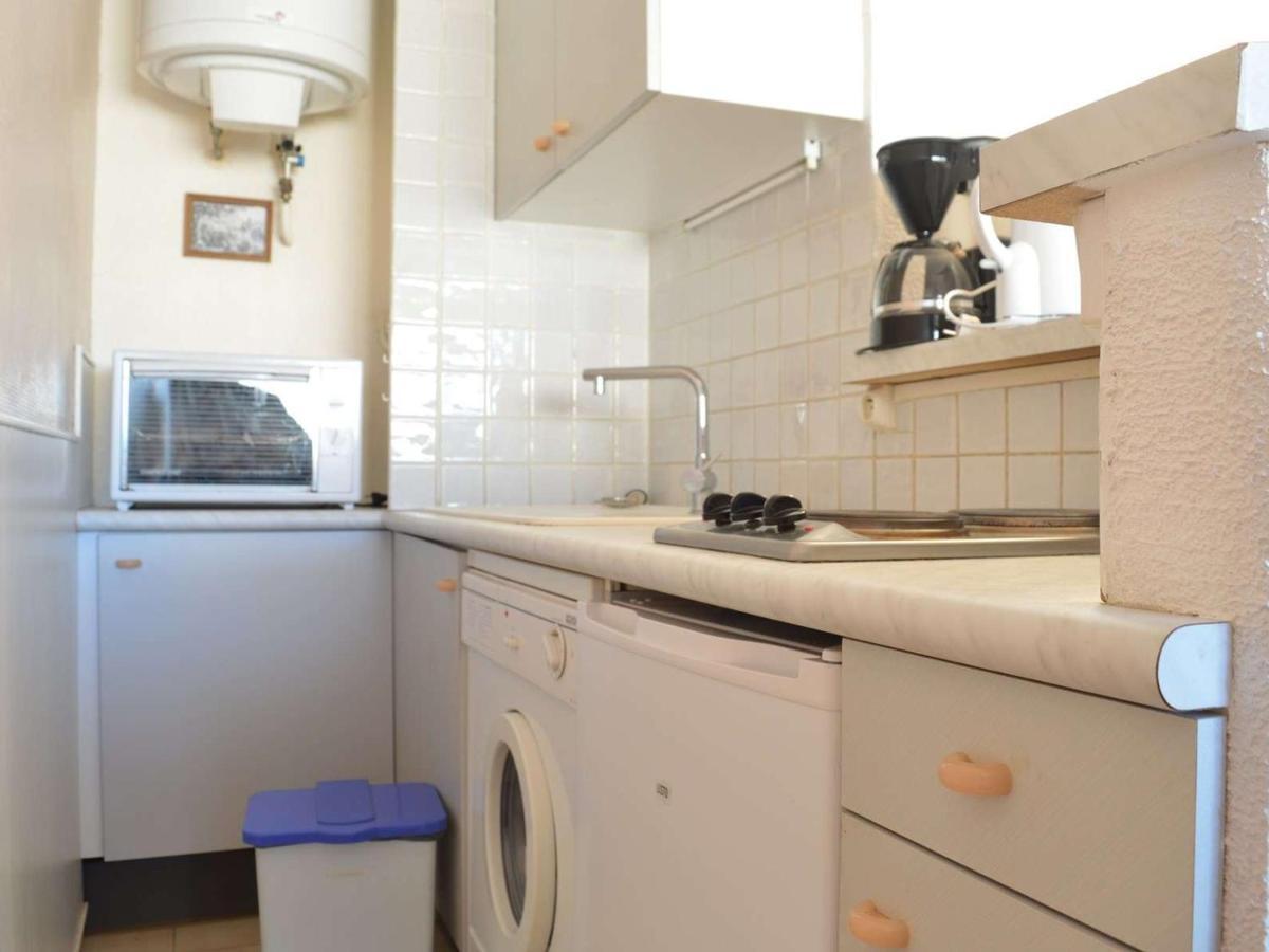 Studio Cabine A St-Raphael Avec Terrasse Et Parking, A 100M De La Plage - Fr-1-226A-23 Saint-Raphaël Εξωτερικό φωτογραφία
