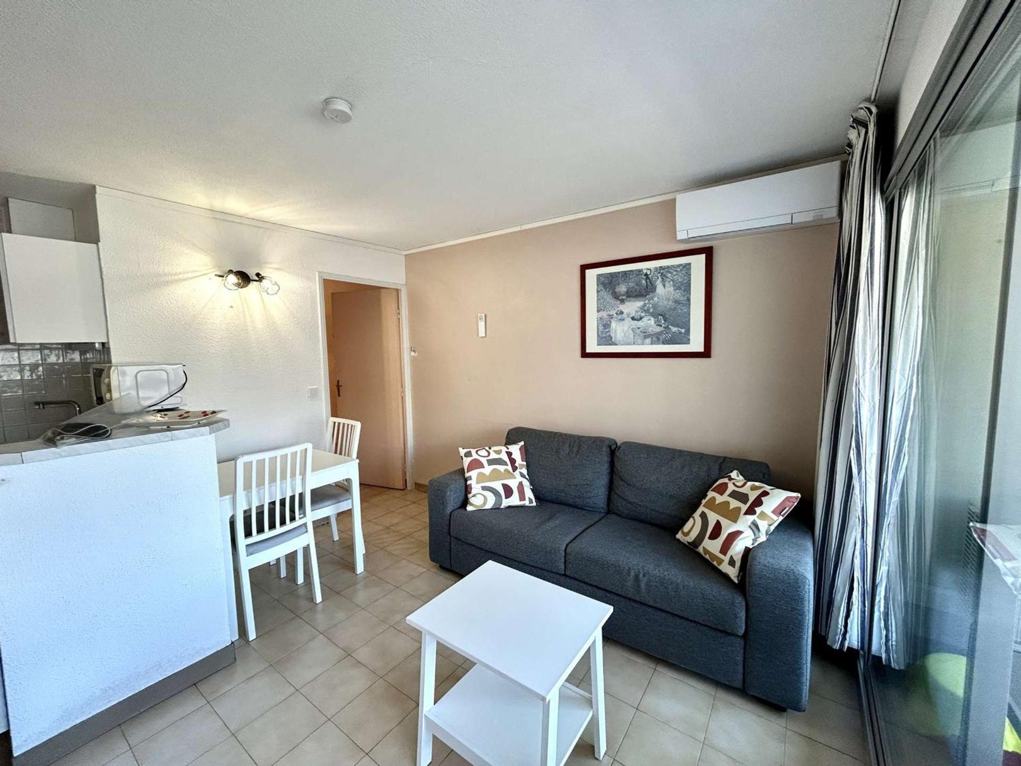 Studio Cabine A St-Raphael Avec Terrasse Et Parking, A 100M De La Plage - Fr-1-226A-23 Saint-Raphaël Εξωτερικό φωτογραφία